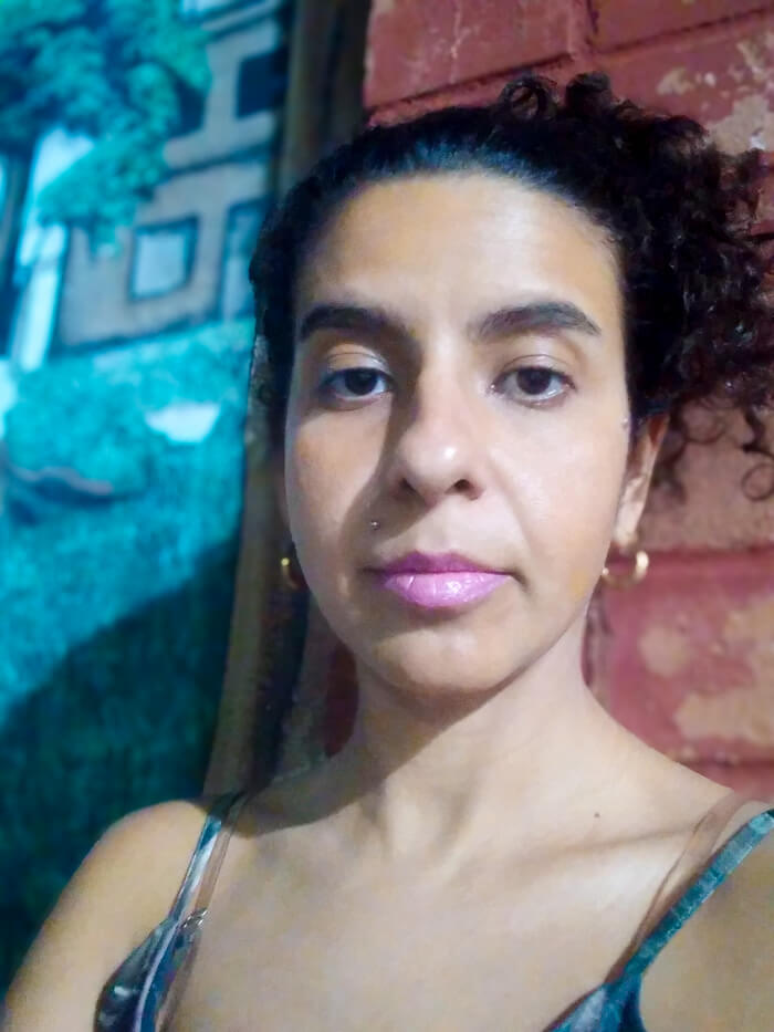 Livre Essência Produções